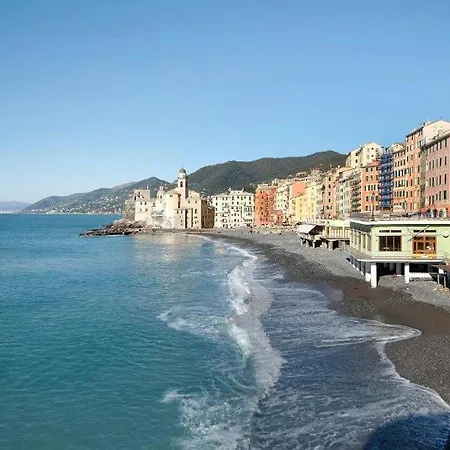 Carla - 8 Min - Terrace & Box * Camogli